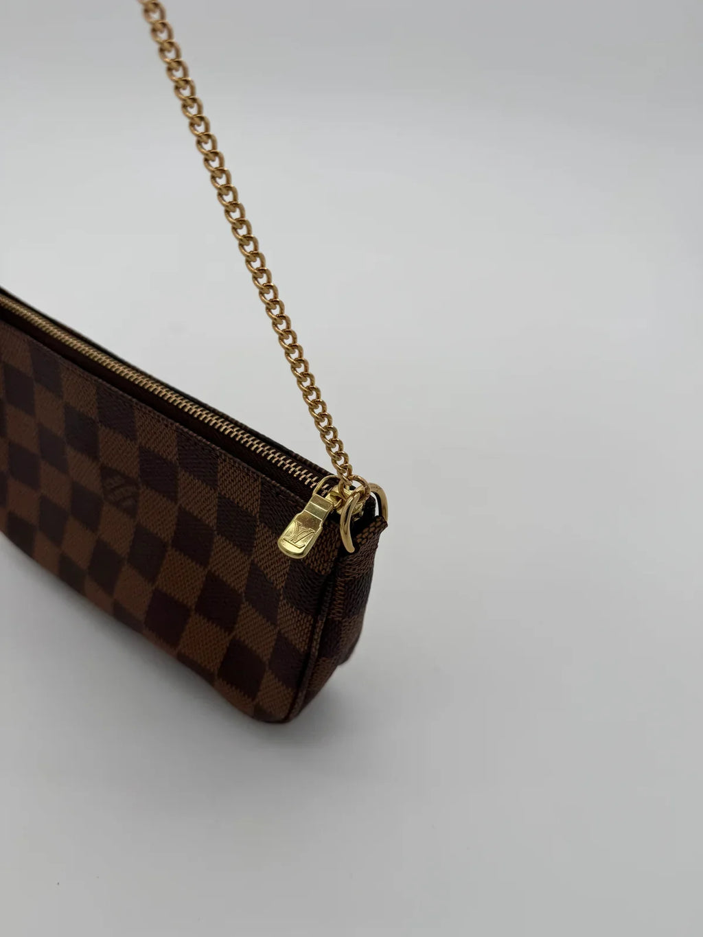 LOUIS VUITTON POCHETTE ACCESSOIRE DAMIER