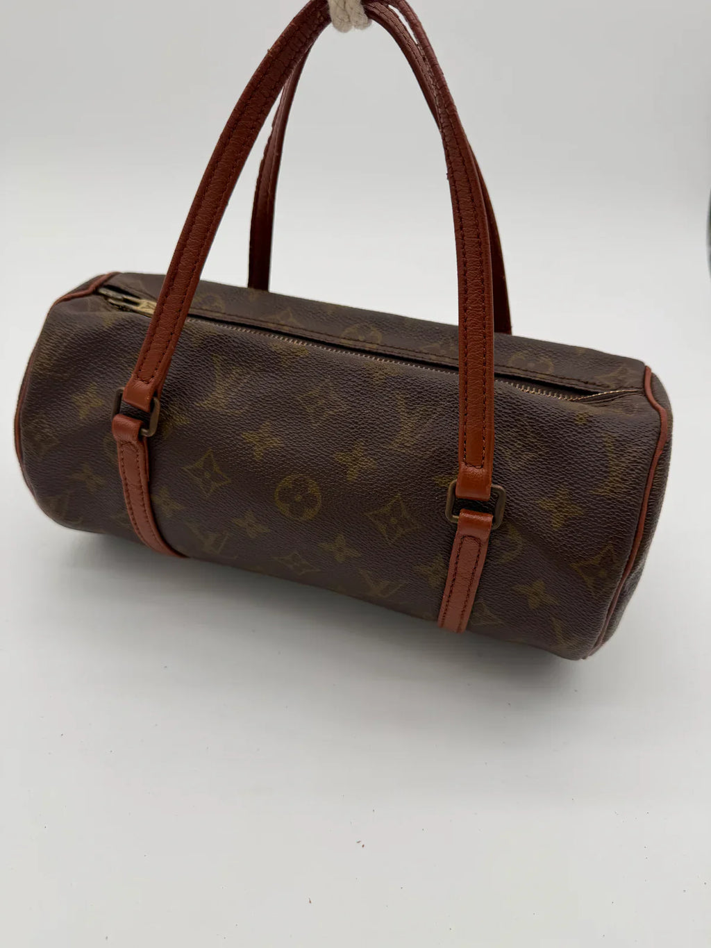 Louis Vuitton Papillon 26